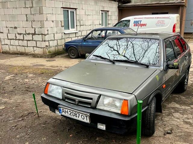 Сірий ВАЗ 2109, об'ємом двигуна 1.3 л та пробігом 250 тис. км за 1150 $, фото 3 на Automoto.ua