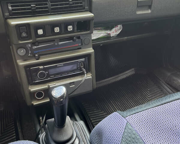 Серый ВАЗ 2109, объемом двигателя 1.5 л и пробегом 300 тыс. км за 700 $, фото 3 на Automoto.ua