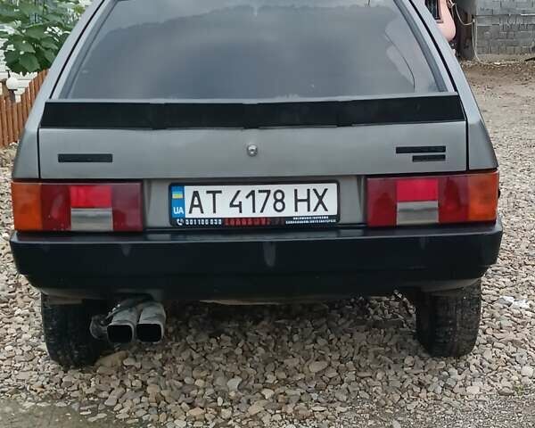 Серый ВАЗ 2109, объемом двигателя 1.3 л и пробегом 50 тыс. км за 1000 $, фото 2 на Automoto.ua