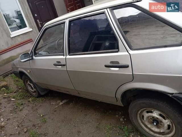 Серый ВАЗ 2109, объемом двигателя 1.5 л и пробегом 120 тыс. км за 800 $, фото 8 на Automoto.ua
