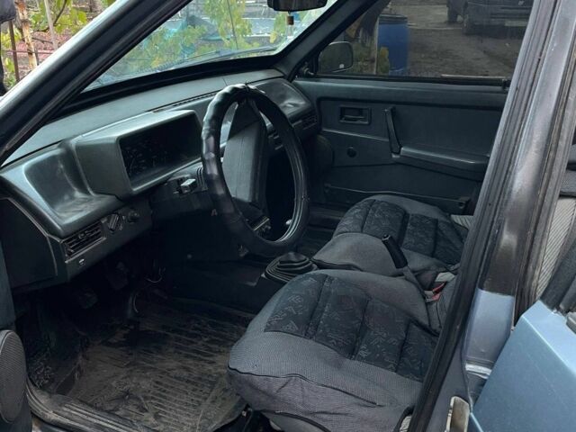 Серый ВАЗ 2109, объемом двигателя 1.5 л и пробегом 190 тыс. км за 1500 $, фото 5 на Automoto.ua