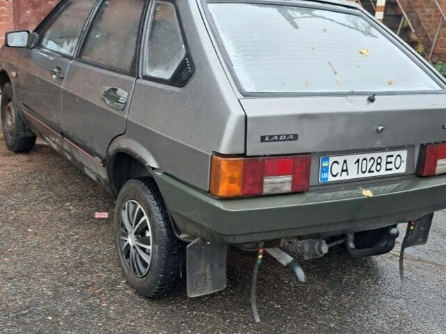 Серый ВАЗ 2109, объемом двигателя 1.5 л и пробегом 100 тыс. км за 1200 $, фото 2 на Automoto.ua