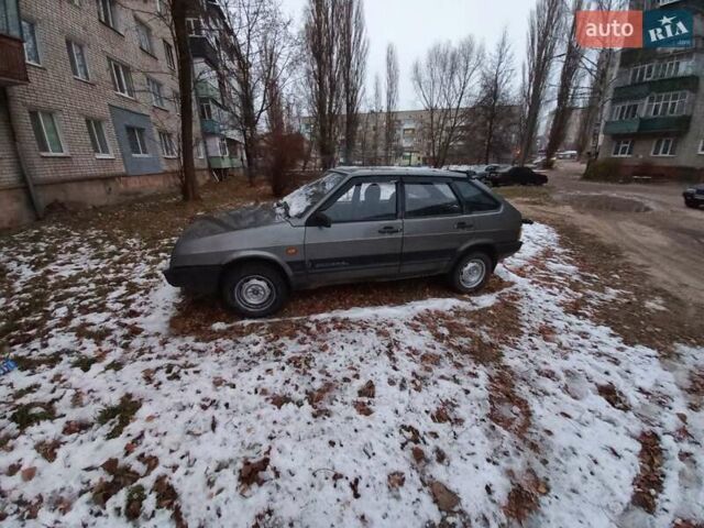 Серый ВАЗ 2109, объемом двигателя 0.6 л и пробегом 180 тыс. км за 1000 $, фото 1 на Automoto.ua