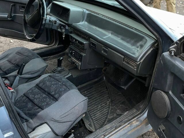 Серый ВАЗ 2109, объемом двигателя 1.5 л и пробегом 190 тыс. км за 1500 $, фото 7 на Automoto.ua