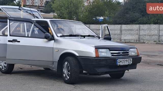 Серый ВАЗ 2109, объемом двигателя 1.5 л и пробегом 33 тыс. км за 1750 $, фото 2 на Automoto.ua