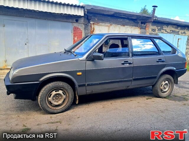 Серый ВАЗ 2109, объемом двигателя 1.5 л и пробегом 240 тыс. км за 900 $, фото 5 на Automoto.ua