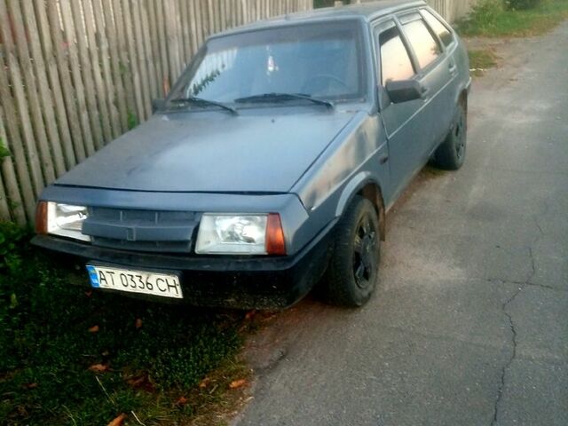 Серый ВАЗ 2109, объемом двигателя 1.3 л и пробегом 278 тыс. км за 500 $, фото 4 на Automoto.ua