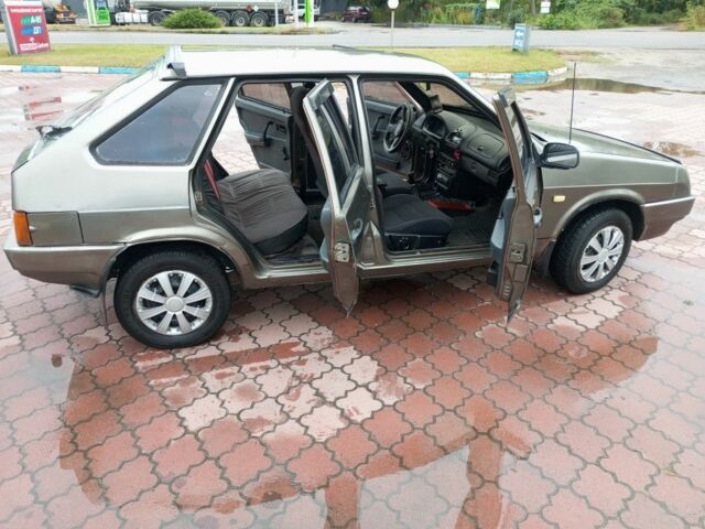 Серый ВАЗ 2109, объемом двигателя 1.3 л и пробегом 150 тыс. км за 899 $, фото 7 на Automoto.ua