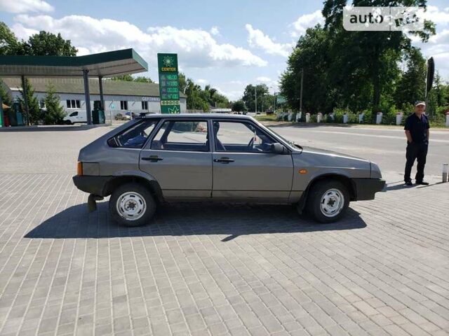 Серый ВАЗ 2109, объемом двигателя 1.3 л и пробегом 81 тыс. км за 1900 $, фото 2 на Automoto.ua