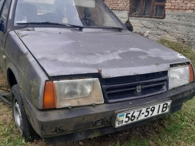 Серый ВАЗ 2109, объемом двигателя 1 л и пробегом 134 тыс. км за 356 $, фото 1 на Automoto.ua