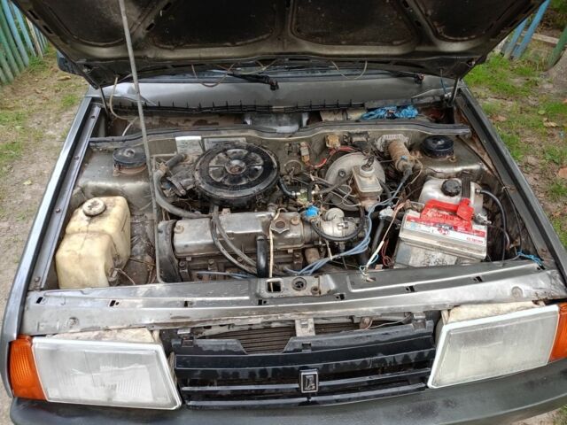 Серый ВАЗ 2109, объемом двигателя 1.5 л и пробегом 182 тыс. км за 750 $, фото 1 на Automoto.ua