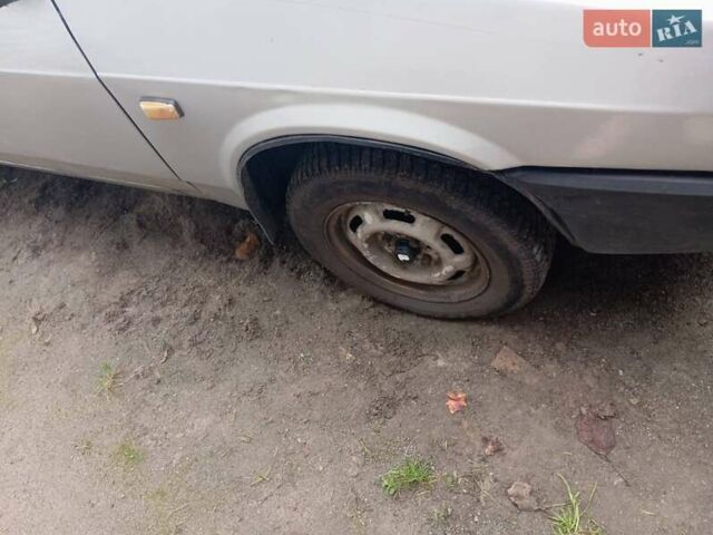 Серый ВАЗ 2109, объемом двигателя 1.5 л и пробегом 120 тыс. км за 800 $, фото 16 на Automoto.ua