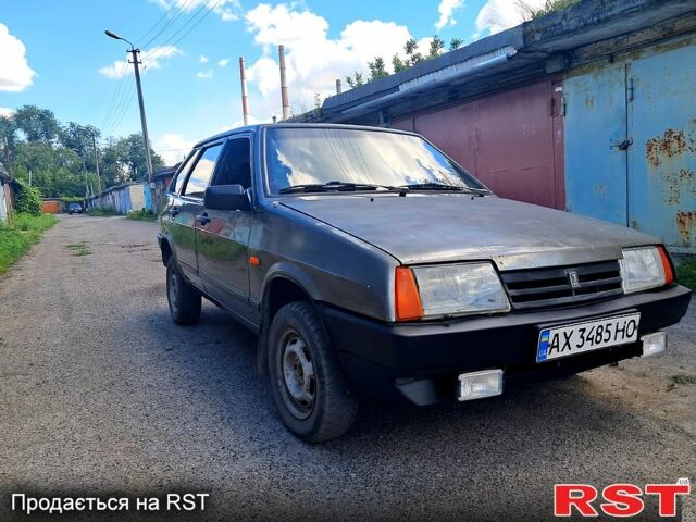 Серый ВАЗ 2109, объемом двигателя 1.5 л и пробегом 240 тыс. км за 900 $, фото 1 на Automoto.ua