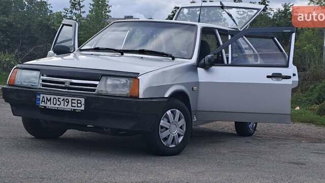 Серый ВАЗ 2109, объемом двигателя 1.5 л и пробегом 33 тыс. км за 1750 $, фото 7 на Automoto.ua
