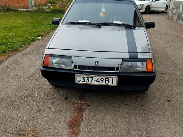 Серый ВАЗ 2109, объемом двигателя 1.5 л и пробегом 200 тыс. км за 1100 $, фото 4 на Automoto.ua