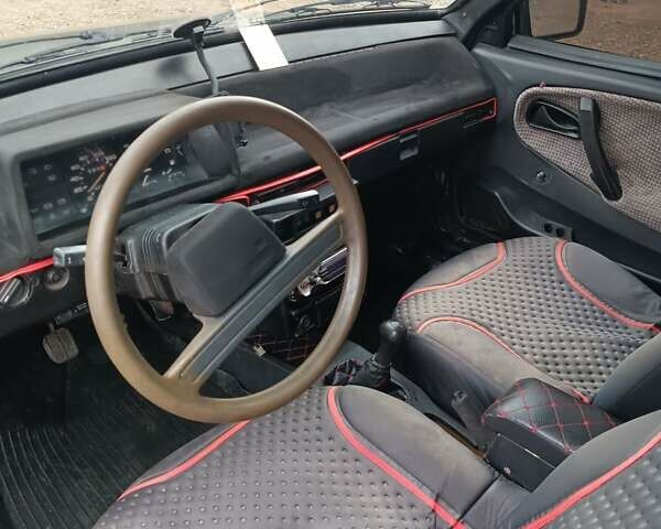 Серый ВАЗ 2109, объемом двигателя 1.3 л и пробегом 50 тыс. км за 1000 $, фото 1 на Automoto.ua
