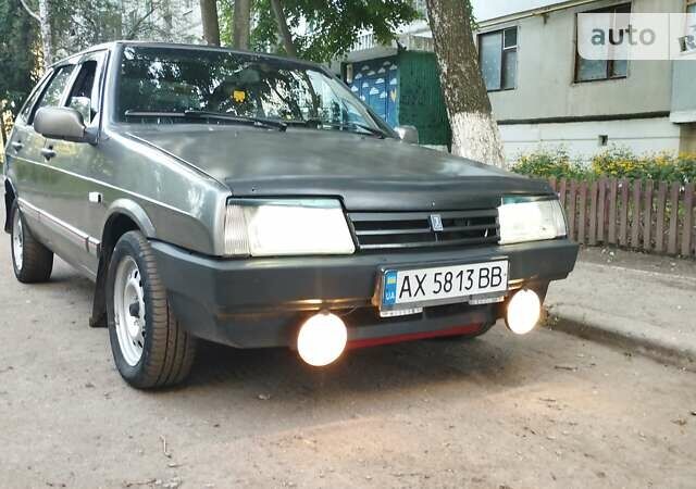 Серый ВАЗ 2109, объемом двигателя 1.5 л и пробегом 300 тыс. км за 1350 $, фото 21 на Automoto.ua