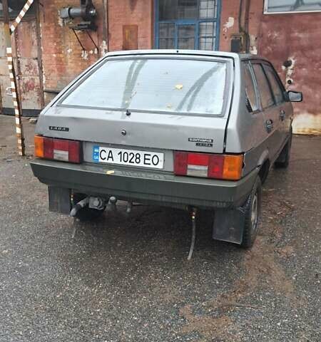 Серый ВАЗ 2109, объемом двигателя 1.5 л и пробегом 20 тыс. км за 1200 $, фото 3 на Automoto.ua