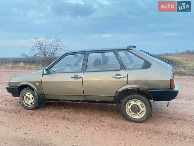 Сірий ВАЗ 2109, об'ємом двигуна 1.5 л та пробігом 74 тис. км за 650 $, фото 3 на Automoto.ua