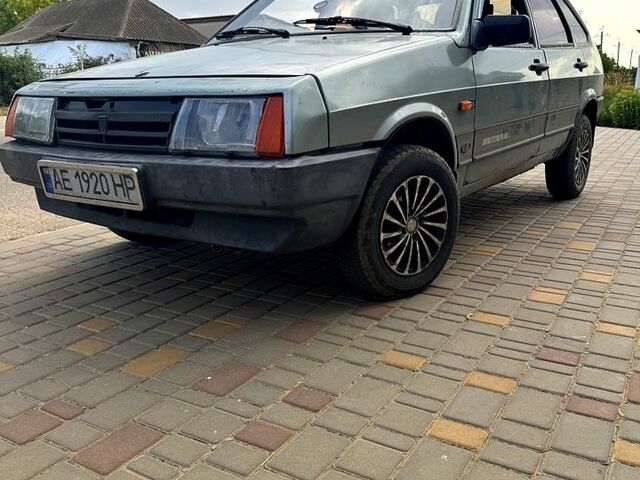 Серый ВАЗ 2109, объемом двигателя 1.3 л и пробегом 0 тыс. км за 1600 $, фото 1 на Automoto.ua