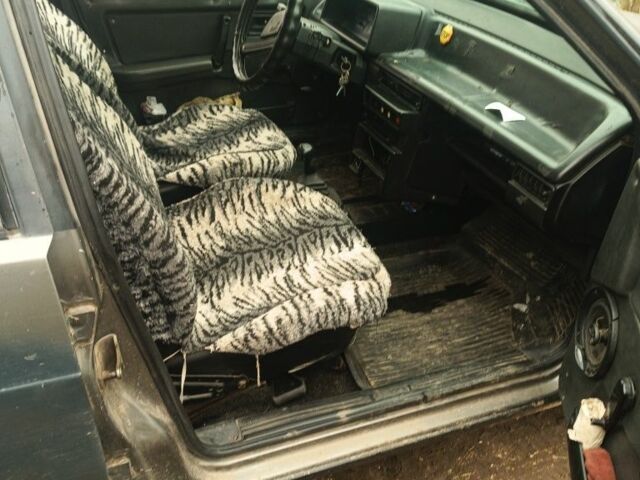 Серый ВАЗ 2109, объемом двигателя 1.3 л и пробегом 400 тыс. км за 640 $, фото 3 на Automoto.ua