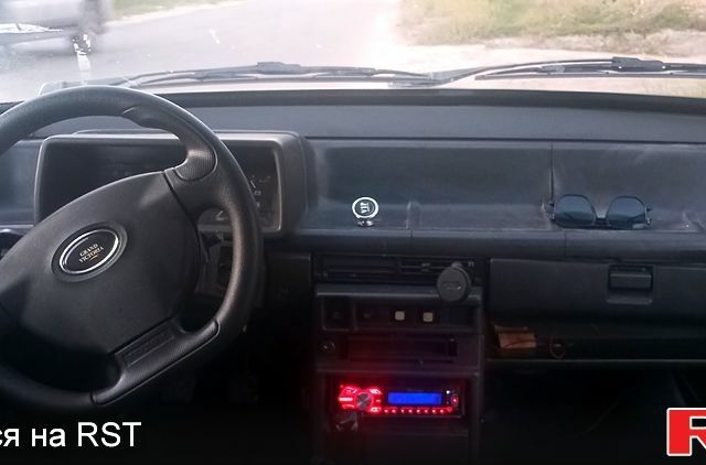 Сірий ВАЗ 2109, об'ємом двигуна 1.5 л та пробігом 111 тис. км за 800 $, фото 1 на Automoto.ua