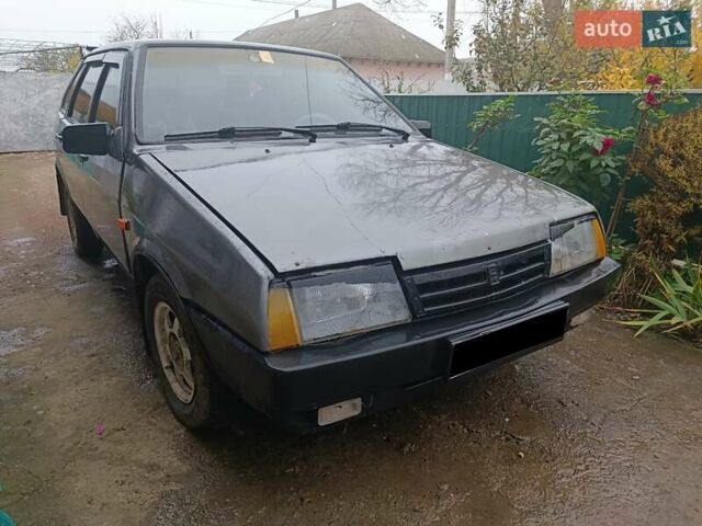 Серый ВАЗ 2109, объемом двигателя 1.3 л и пробегом 85 тыс. км за 900 $, фото 1 на Automoto.ua
