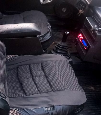 Сірий ВАЗ 2109, об'ємом двигуна 1.5 л та пробігом 111 тис. км за 800 $, фото 2 на Automoto.ua