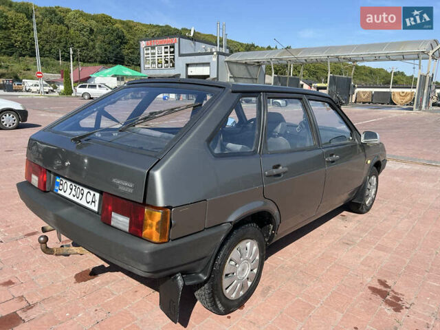 Сірий ВАЗ 2109, об'ємом двигуна 1.5 л та пробігом 93 тис. км за 950 $, фото 4 на Automoto.ua