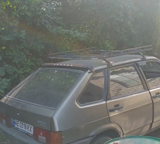Серый ВАЗ 2109, объемом двигателя 1.5 л и пробегом 99 тыс. км за 976 $, фото 3 на Automoto.ua