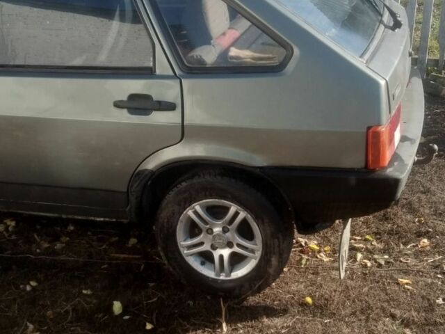 Серый ВАЗ 2109, объемом двигателя 0 л и пробегом 321 тыс. км за 955 $, фото 4 на Automoto.ua