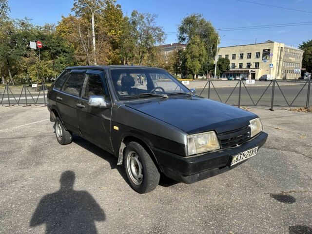 Серый ВАЗ 2109, объемом двигателя 1.3 л и пробегом 177 тыс. км за 500 $, фото 3 на Automoto.ua