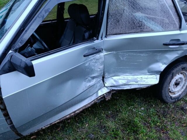 Серый ВАЗ 2109, объемом двигателя 0 л и пробегом 210 тыс. км за 700 $, фото 1 на Automoto.ua