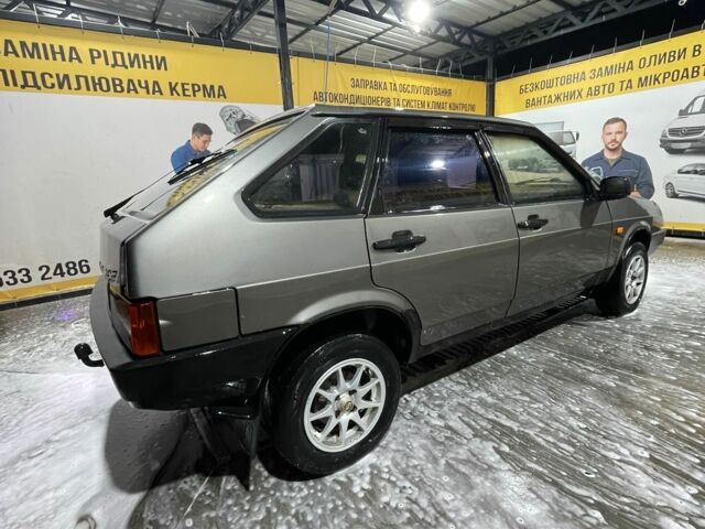 Сірий ВАЗ 2109, об'ємом двигуна 1.5 л та пробігом 2 тис. км за 1300 $, фото 4 на Automoto.ua