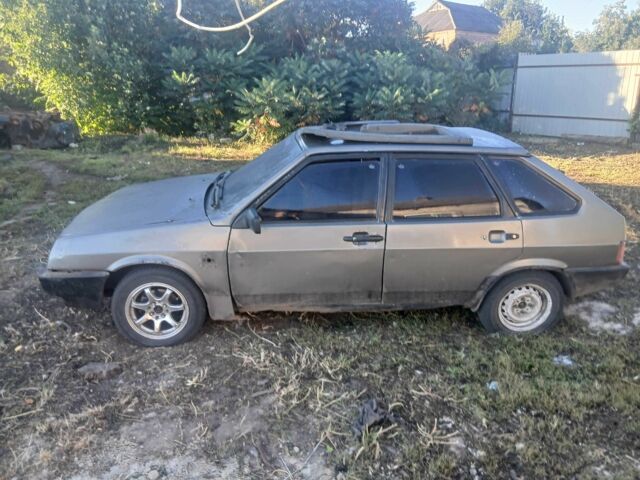 Сірий ВАЗ 2109, об'ємом двигуна 1.5 л та пробігом 100 тис. км за 380 $, фото 9 на Automoto.ua
