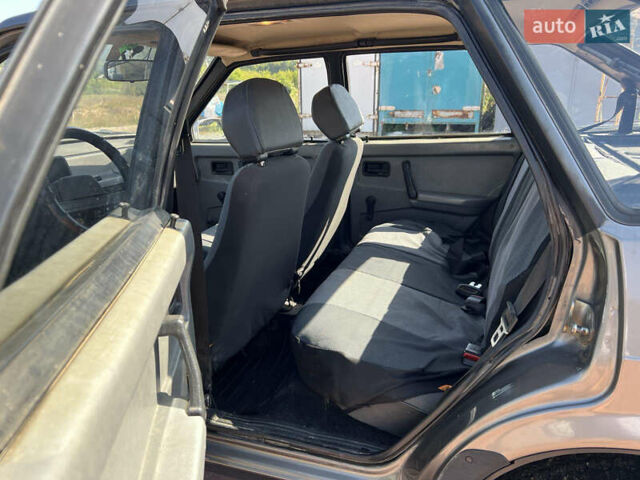 Сірий ВАЗ 2109, об'ємом двигуна 1.5 л та пробігом 93 тис. км за 950 $, фото 11 на Automoto.ua