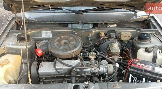 Сірий ВАЗ 2109, об'ємом двигуна 1.5 л та пробігом 303 тис. км за 1100 $, фото 3 на Automoto.ua