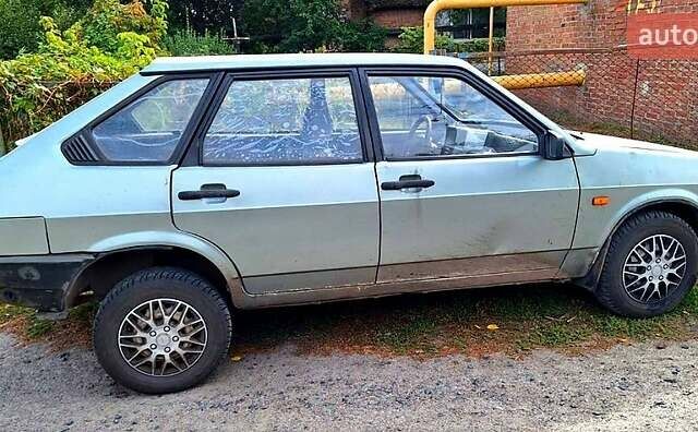 Серый ВАЗ 2109, объемом двигателя 1.5 л и пробегом 150 тыс. км за 800 $, фото 4 на Automoto.ua