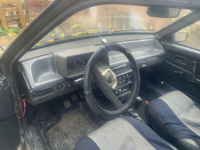 Серый ВАЗ 2109, объемом двигателя 1.3 л и пробегом 153 тыс. км за 650 $, фото 4 на Automoto.ua