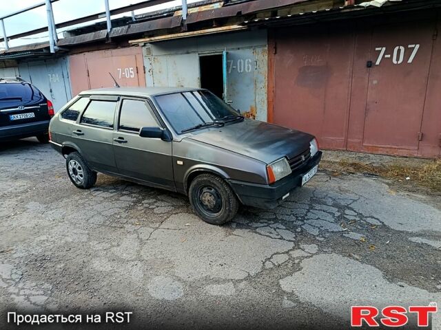 Серый ВАЗ 2109, объемом двигателя 1.5 л и пробегом 203 тыс. км за 700 $, фото 2 на Automoto.ua