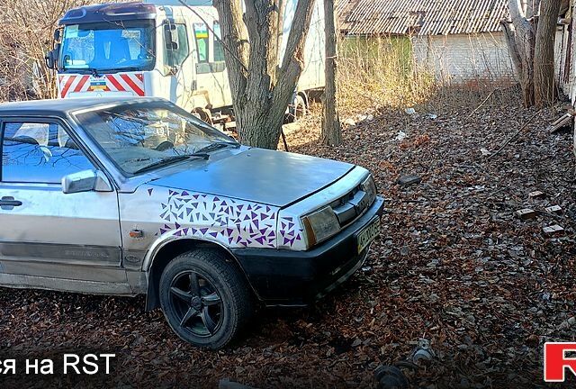 Серый ВАЗ 2109, объемом двигателя 15 л и пробегом 0 тыс. км за 720 $, фото 4 на Automoto.ua