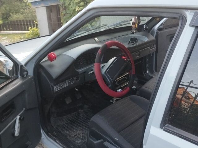 Сірий ВАЗ 2109, об'ємом двигуна 1.3 л та пробігом 1 тис. км за 970 $, фото 7 на Automoto.ua