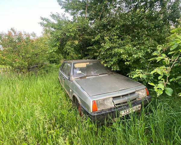 Серый ВАЗ 2109, объемом двигателя 1.5 л и пробегом 600 тыс. км за 550 $, фото 3 на Automoto.ua