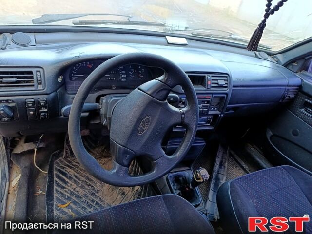 Серый ВАЗ 2109, объемом двигателя 1.5 л и пробегом 203 тыс. км за 700 $, фото 6 на Automoto.ua