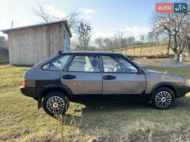 Серый ВАЗ 2109, объемом двигателя 1.3 л и пробегом 150 тыс. км за 650 $, фото 21 на Automoto.ua