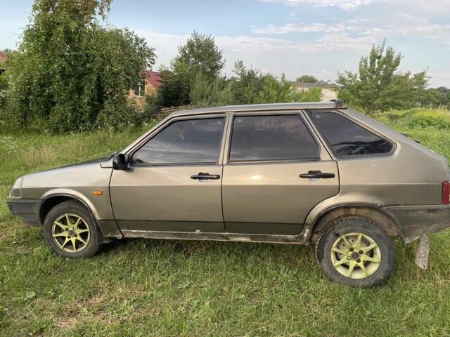 Серый ВАЗ 2109, объемом двигателя 0 л и пробегом 1 тыс. км за 650 $, фото 2 на Automoto.ua