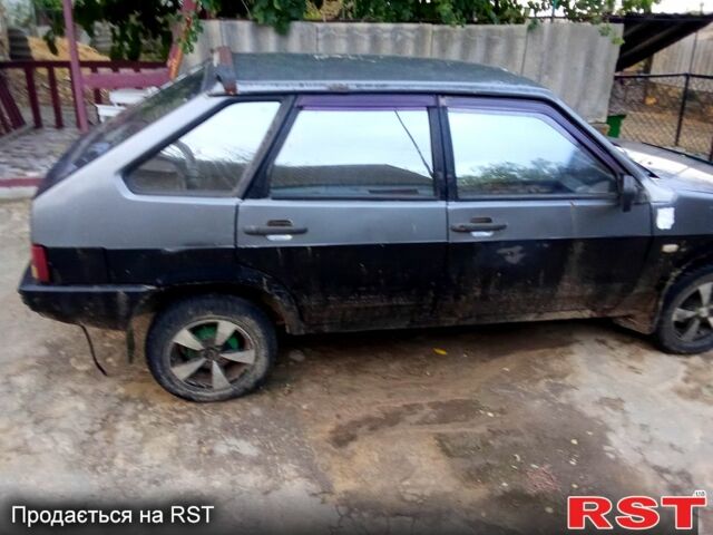 Сірий ВАЗ 2109, об'ємом двигуна 1.5 л та пробігом 185 тис. км за 700 $, фото 1 на Automoto.ua