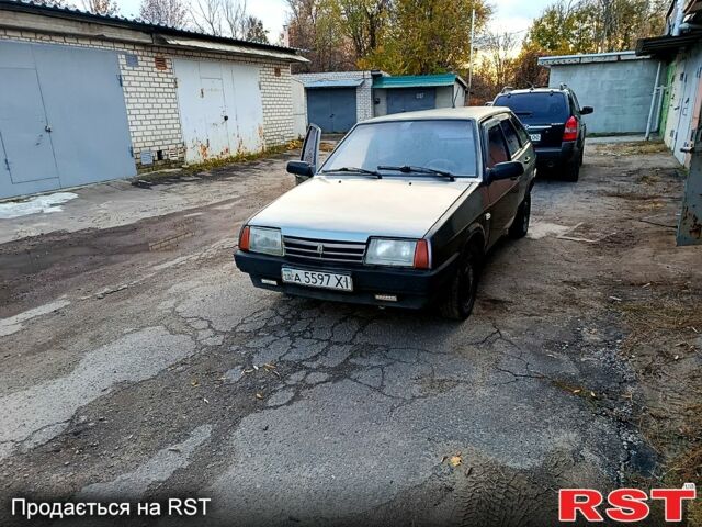 Серый ВАЗ 2109, объемом двигателя 1.5 л и пробегом 203 тыс. км за 700 $, фото 9 на Automoto.ua