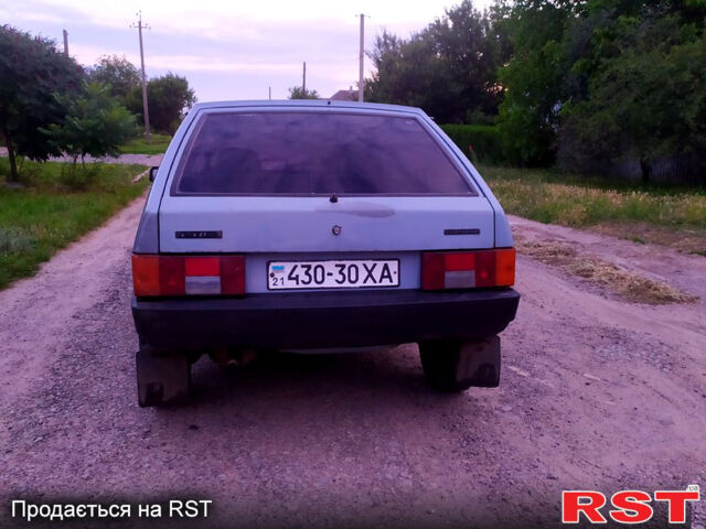 Сірий ВАЗ 2109, об'ємом двигуна 1.5 л та пробігом 80 тис. км за 1000 $, фото 3 на Automoto.ua