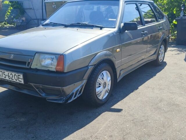 Сірий ВАЗ 2109, об'ємом двигуна 1.5 л та пробігом 105 тис. км за 1750 $, фото 2 на Automoto.ua